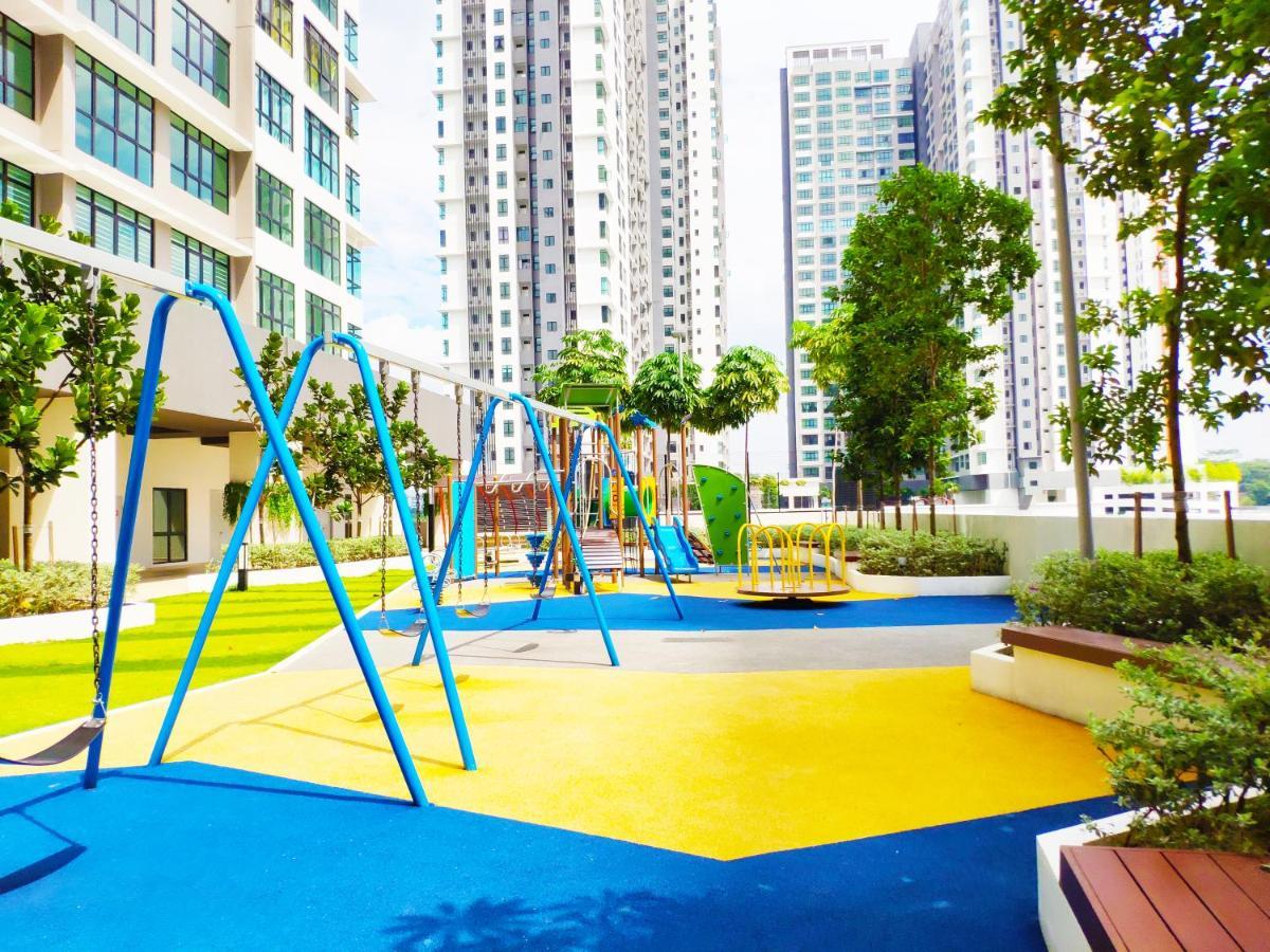Netflix# Conezion Ioi Resort City By Salaam Suites ปุตราจายา ภายนอก รูปภาพ
