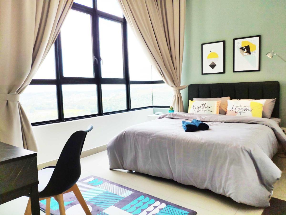 Netflix# Conezion Ioi Resort City By Salaam Suites ปุตราจายา ภายนอก รูปภาพ