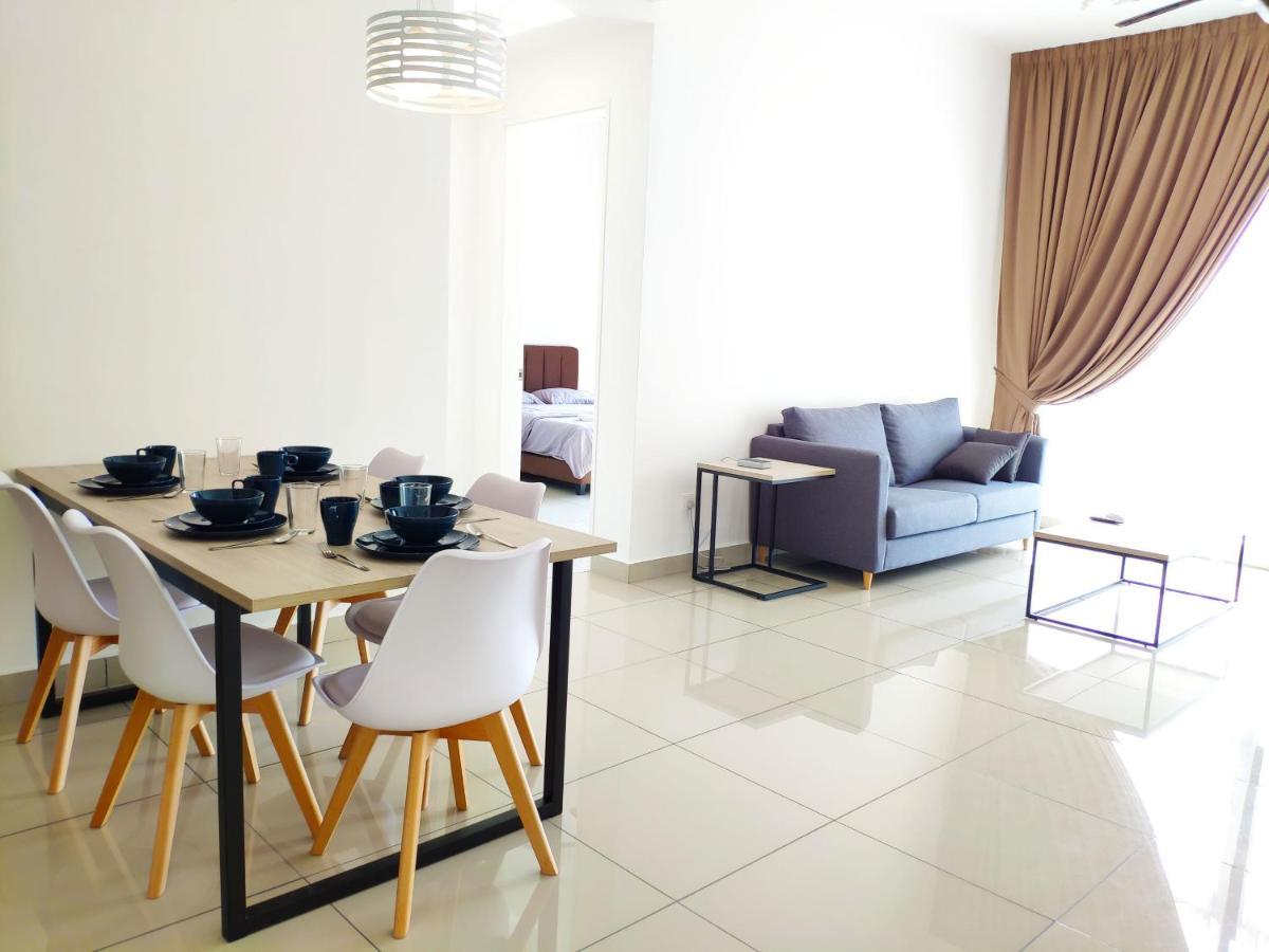 Netflix# Conezion Ioi Resort City By Salaam Suites ปุตราจายา ภายนอก รูปภาพ