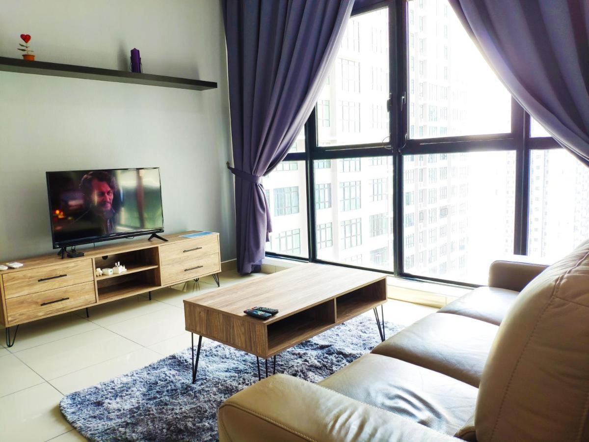 Netflix# Conezion Ioi Resort City By Salaam Suites ปุตราจายา ภายนอก รูปภาพ