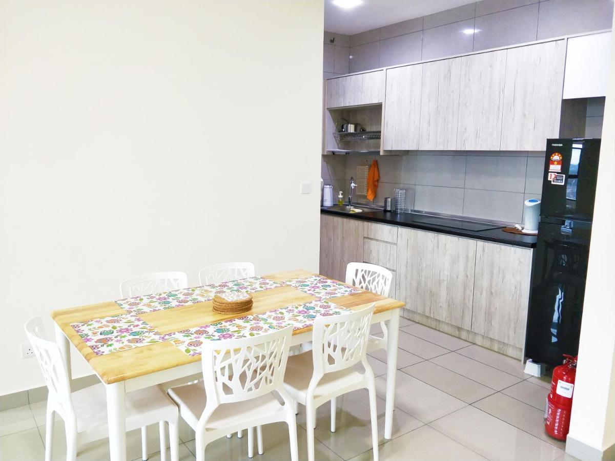 Netflix# Conezion Ioi Resort City By Salaam Suites ปุตราจายา ภายนอก รูปภาพ